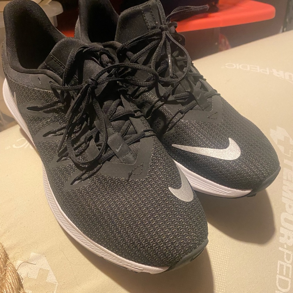 Nike sneakers for women
